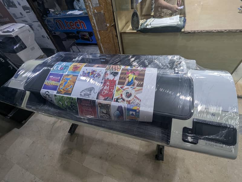 HP DesignJet T790  Plotter Professional Use 1
