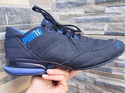 PUMA Original Sneakers – Size 43 (UK 9) – Excellent Condition