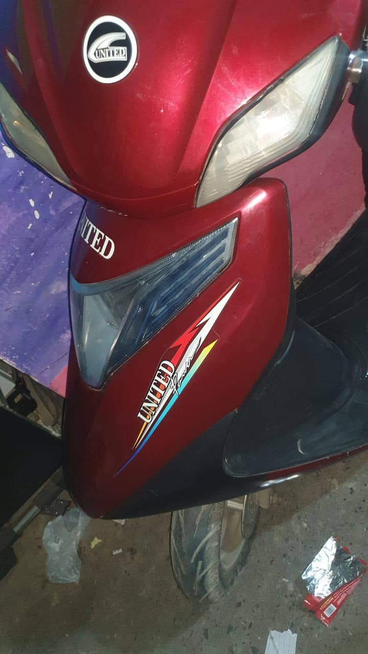 united 100cc 0