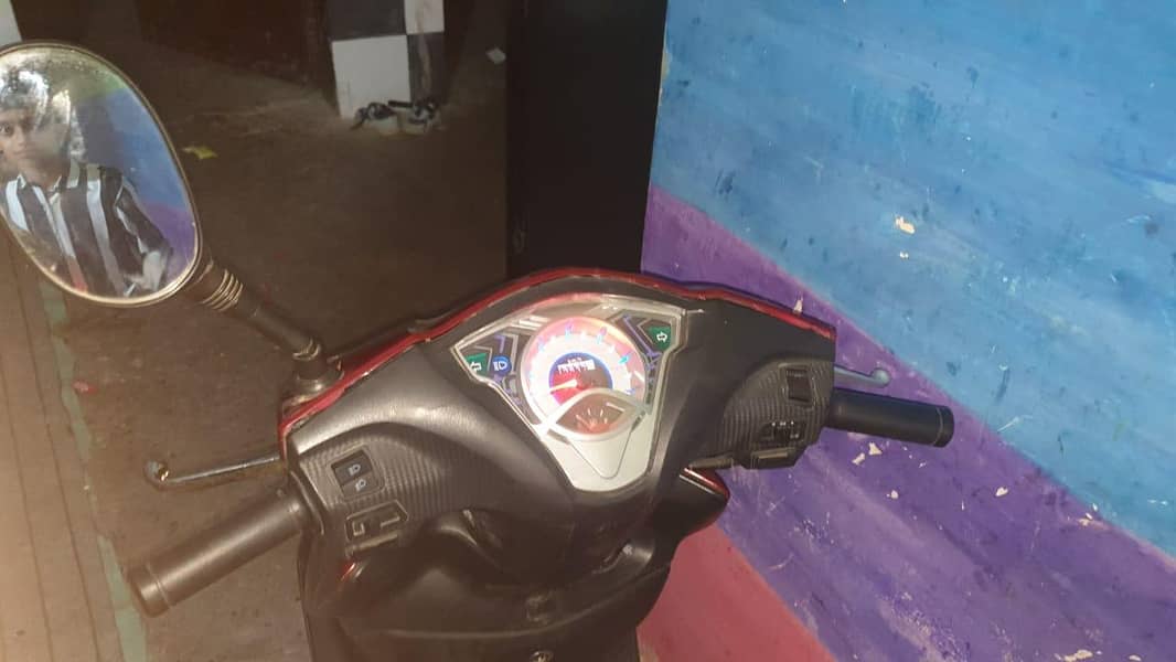 united 100cc 3