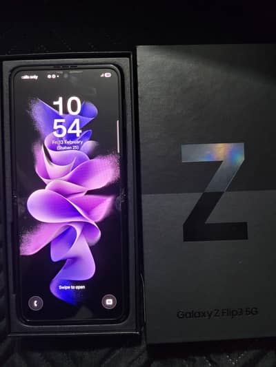 SAMSUNG Z FLIP 3 For sale 8/256