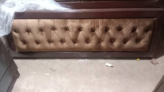 new bad with side table