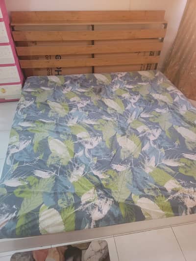 Habitt King Size Bed with Spring Mattress
