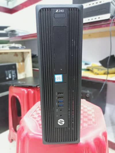 HP workstation z240 xeon  processor for gaming or editing