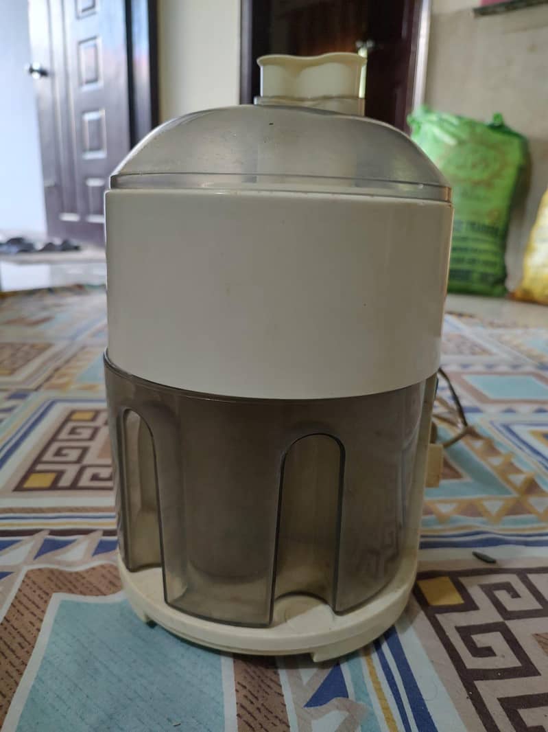 juicer machine 0