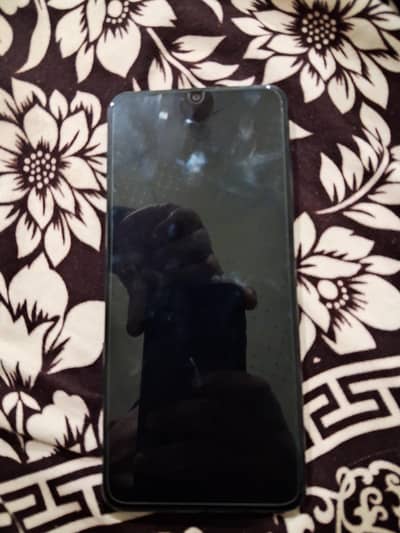 only box available 4+128