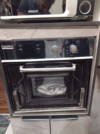 Crown Bultin GAS OVEN