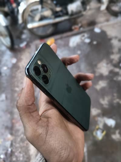 iphone 11 pro factory unlock