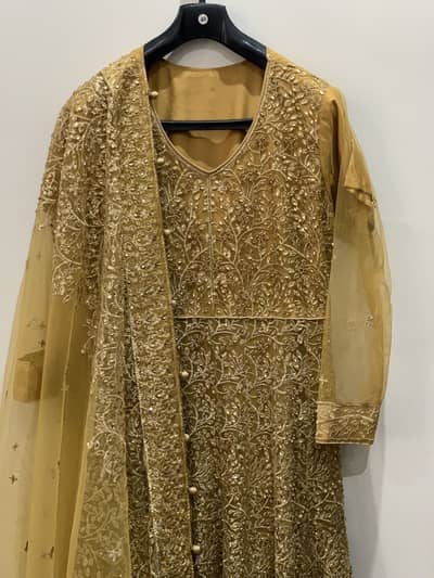 Bride walima tail fock