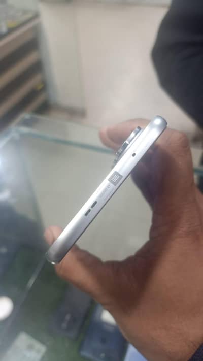 urgent sell infinix hot 60 pro plus 10/10 condition