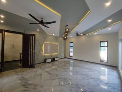 20 Marla Upper Portion For rent In The Perfect Location Of DHA Defence Phase 2