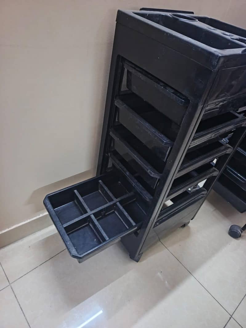 organizing trolley 1
