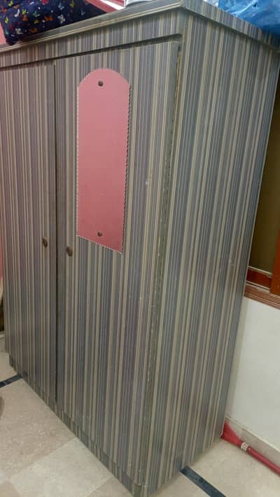 Double door Almari for sell