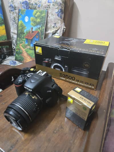 Nikon D3500 with 18-55mm