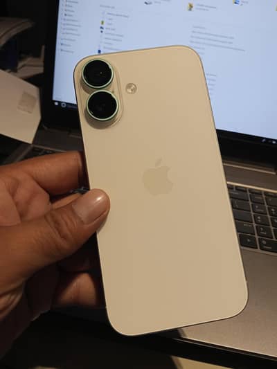 Iphone 16 jv 33 cycle count with box