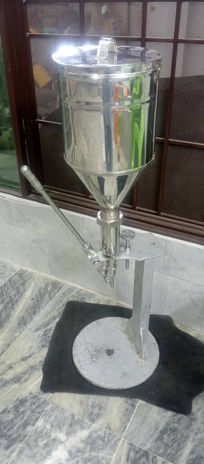 manual paste liquid filling machine