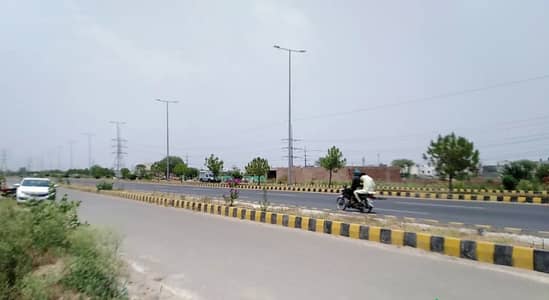 10.67 MARLA COMMERCIAL PLOT FOR SALE IN BLOCK B KHAYABAN-E-AMIN