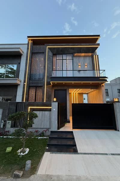 5 Marla Brand New Fully Furnished House for Sale in DHA 9 Town Block B