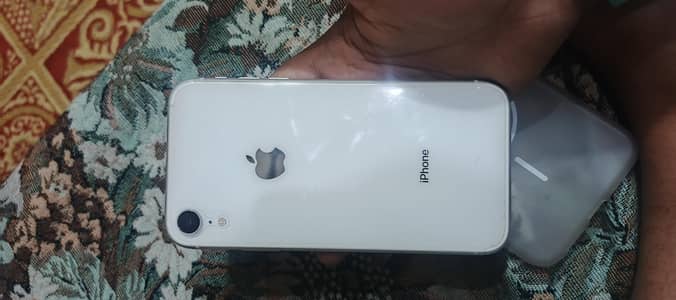 iphone XR 64 GB non pta battery 87