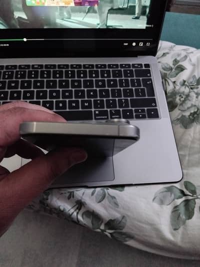 Apple iPhone 15 Pro Max Dual Physical SIM – 10/10 Condition – Box Pack