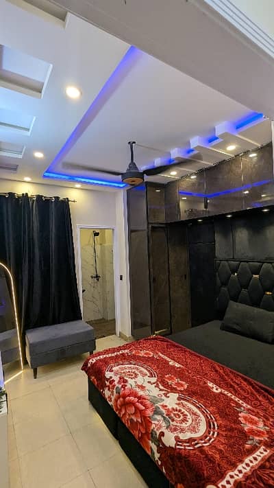 350 Sqft Luxury Beautiful Flat Fully Furnished Available For Sale In Johar Town Phase 2