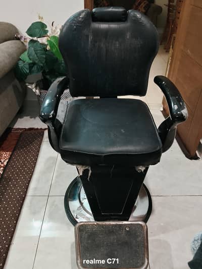 Barber Chair / Salon Chair Heavy Duty (Black)