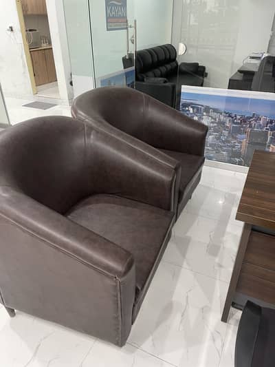 4-Seater Luxury Office Sofa Set