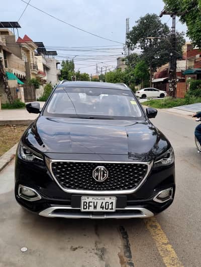 MG HS Trophy Black Edition 54,000 KM Driven Mint Condition