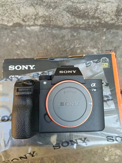 Sony A7III Camera Good Shooting working Urgently Sale with warranty