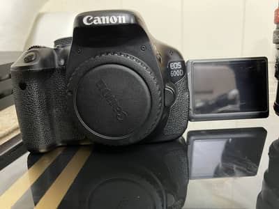 Canon 100mm L Macro IS + 600D + 60mm Macro – Excellent Condition