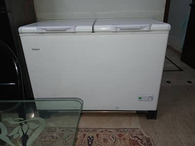 Haier 2 door Freezer/Fridge