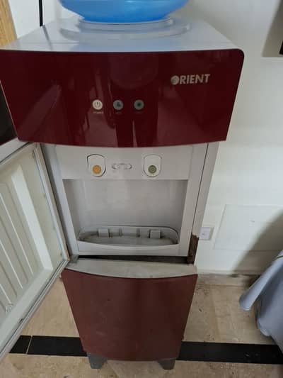Orient Water Dispenser