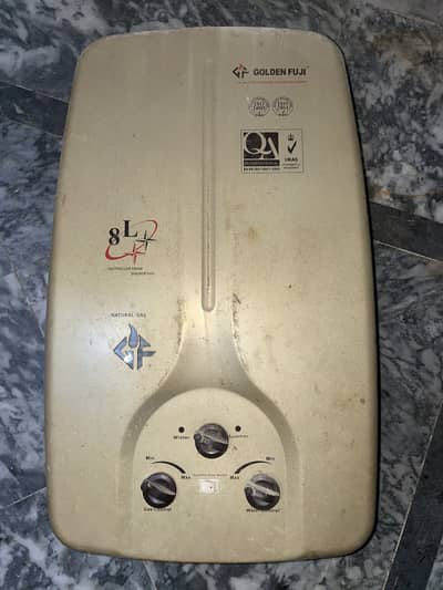 Golden Fuji instant geyser 8L