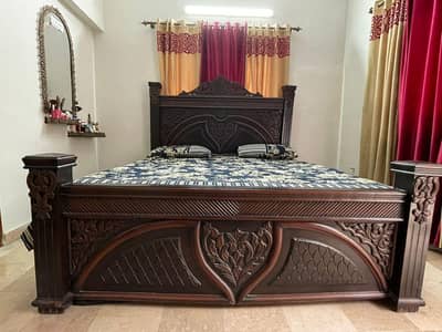 Wooden Bed King Size for Sale