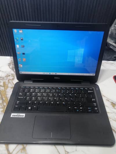 Dell Latitude 3300 Touch