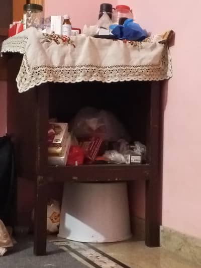 acha  shelf table hy