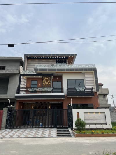 10 Marla Modren Design House For Sale