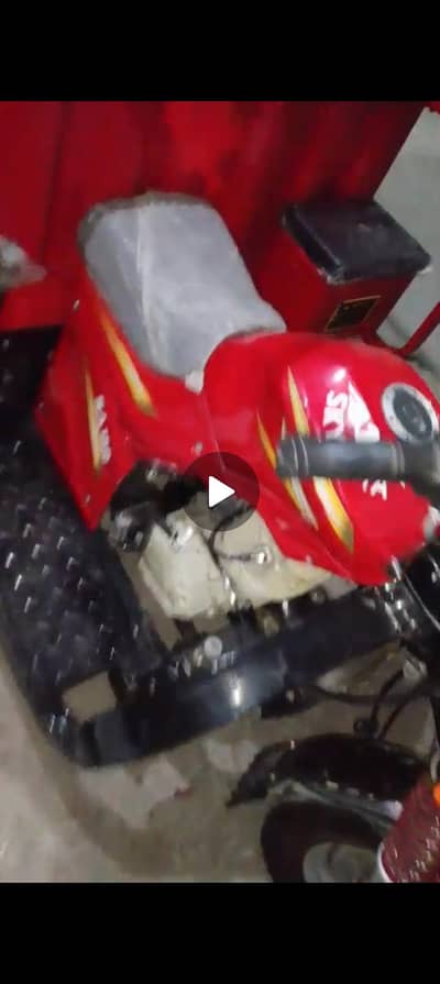 New loader rickshaw 2 months used for sale