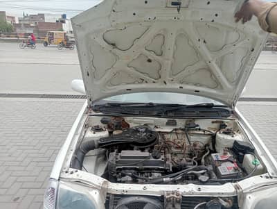 Suzuki cultus 01 model non accidental engine suspension ok