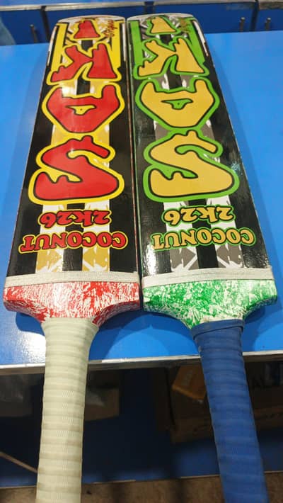 TM AND THE BOSS AND JD SPORTS TAP BAL BAT BEST QUALITY VIP BATS