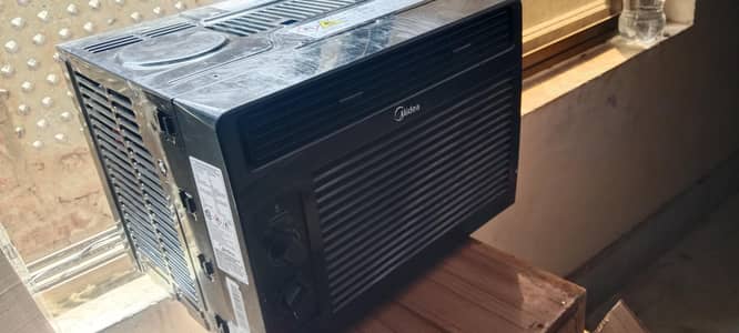 Midea Window AC For sell