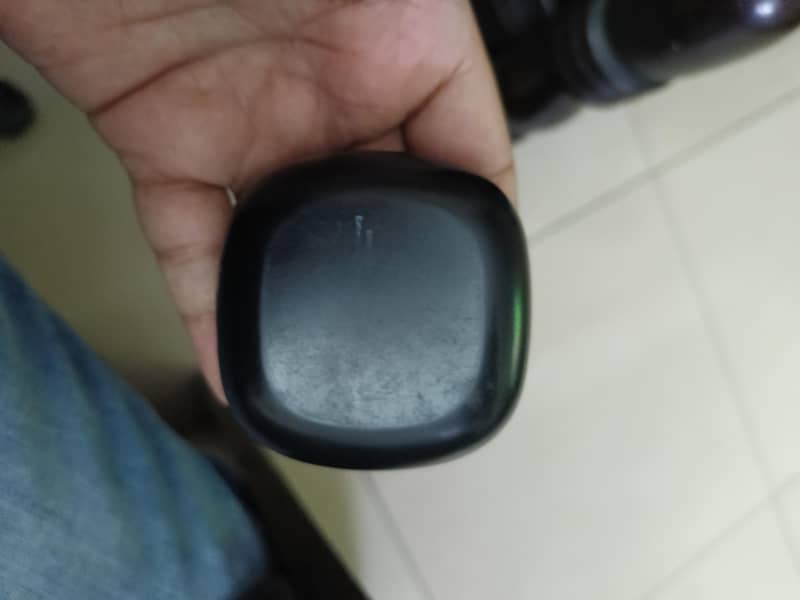 Command wireless earbuds 5