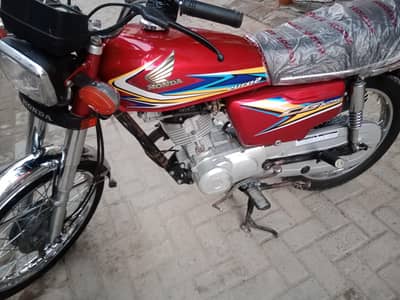 Honda 125 Hyderabad number 19 model