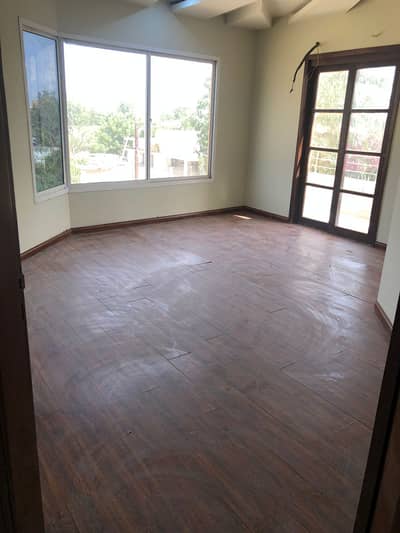 Slightly Used Bungalow for Sale at Block 4