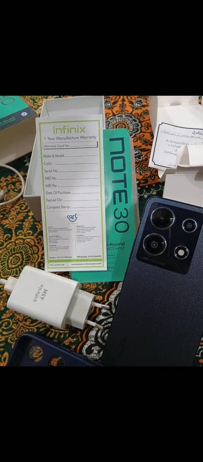 Infinix Note 30 8GB 256GB with Original Charger and Box