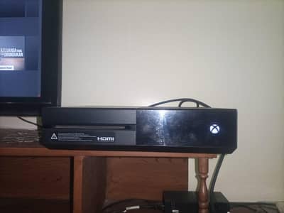 Xbox One 500Gb.