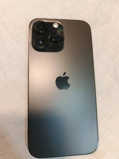 Battery Health 98 /factory unlocked/LLA model/Good condition