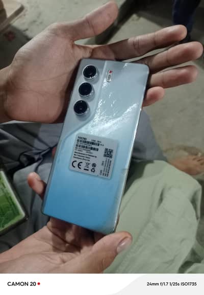 Tecno camon 40 pro 8+8 256 GB all ok selad sat