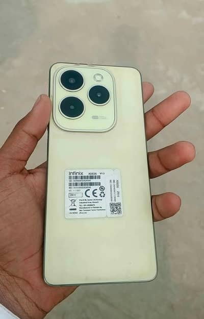 Infinix hot 40i green color all original mobile ha with box and charga