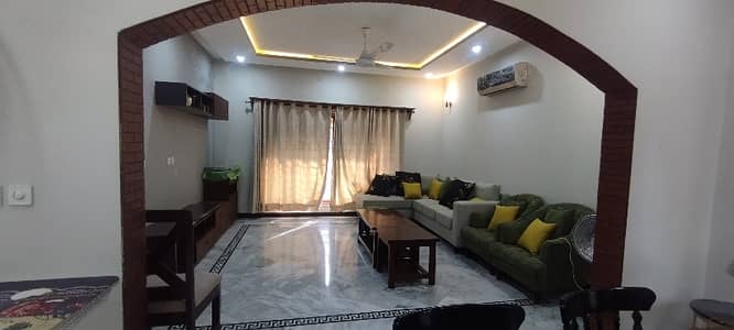 1 Kanal Fully Furnished Upper Portion For Rent